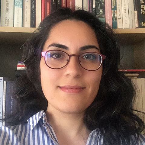 Anıl Özge Üstünel Dr. Öğr. Üyesi