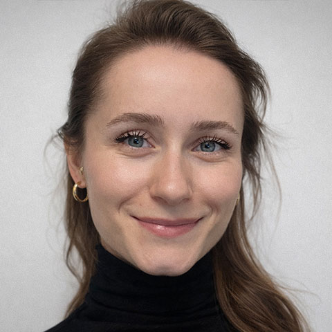 Işıl Betül Kolaşınlı 