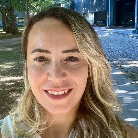 Emel Küpçü Dr. Öğr. Üyesi