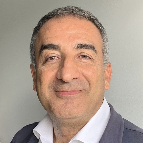 Kenan Çayır Prof.